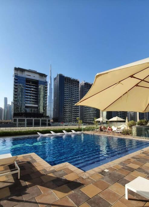 Apartment- 12 Mins Walking Mall Burj Khalifa * Dubaï