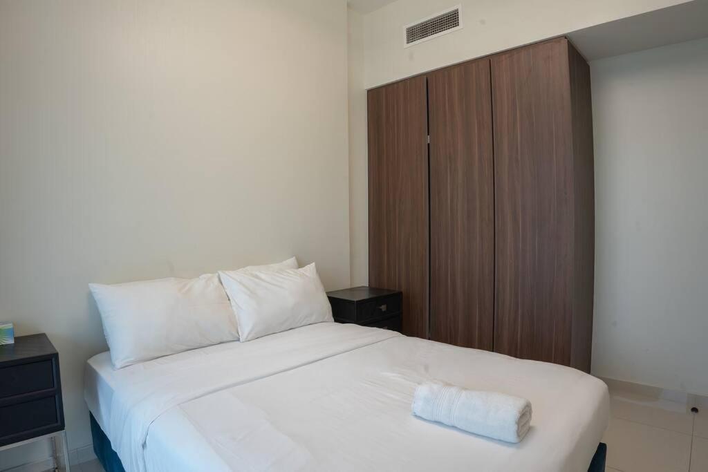 Apartment- 12 Mins Walking Mall Burj Khalifa Appartement